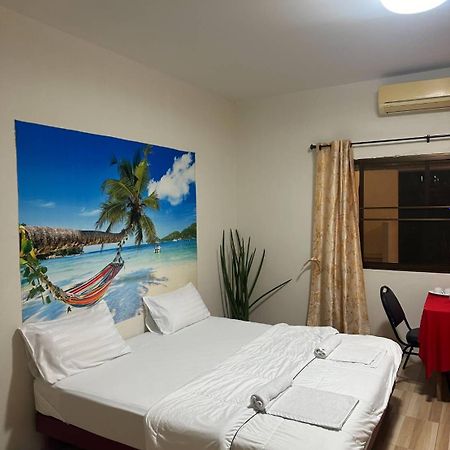 Batikseafood Airport & Room Ban Bo Sai Klang Екстер'єр фото