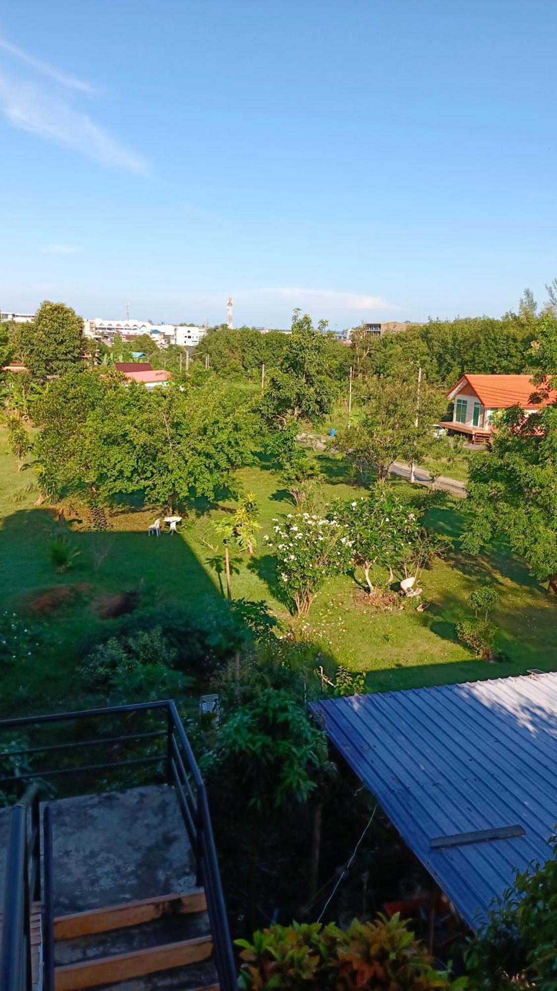 Batikseafood Airport & Room Ban Bo Sai Klang Екстер'єр фото