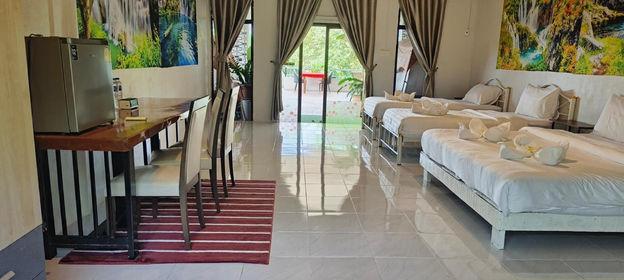 Batikseafood Airport & Room Ban Bo Sai Klang Екстер'єр фото